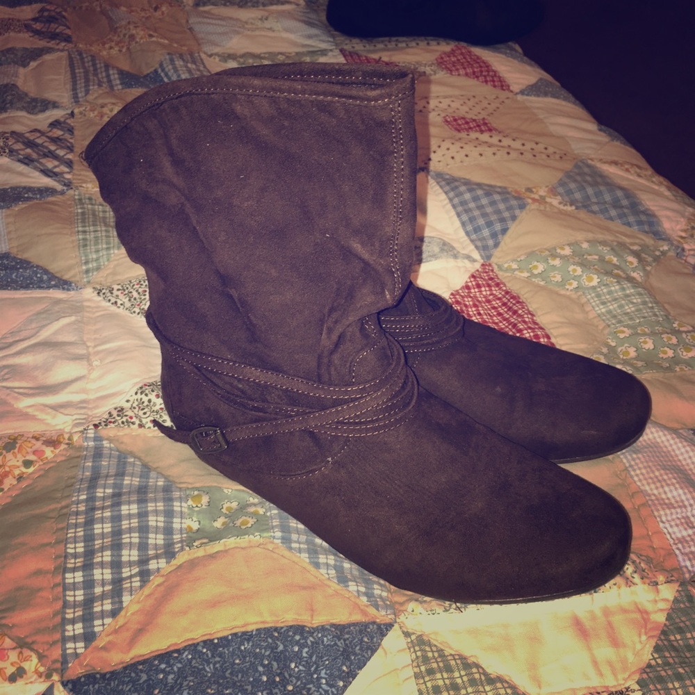 Brown suede booties (never worn)